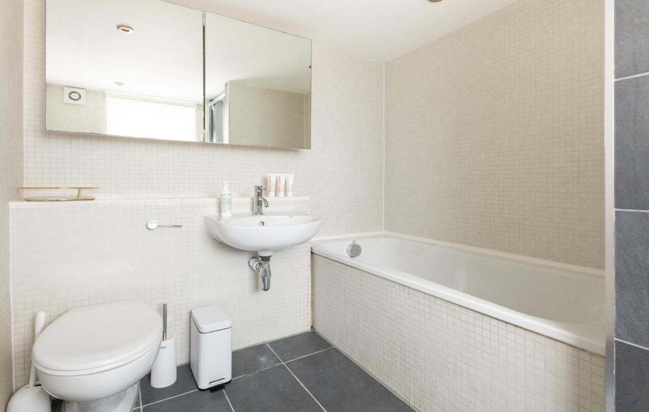 The Euston Square Escape - Modern And Central 4Bdr Home Λονδίνο Εξωτερικό φωτογραφία